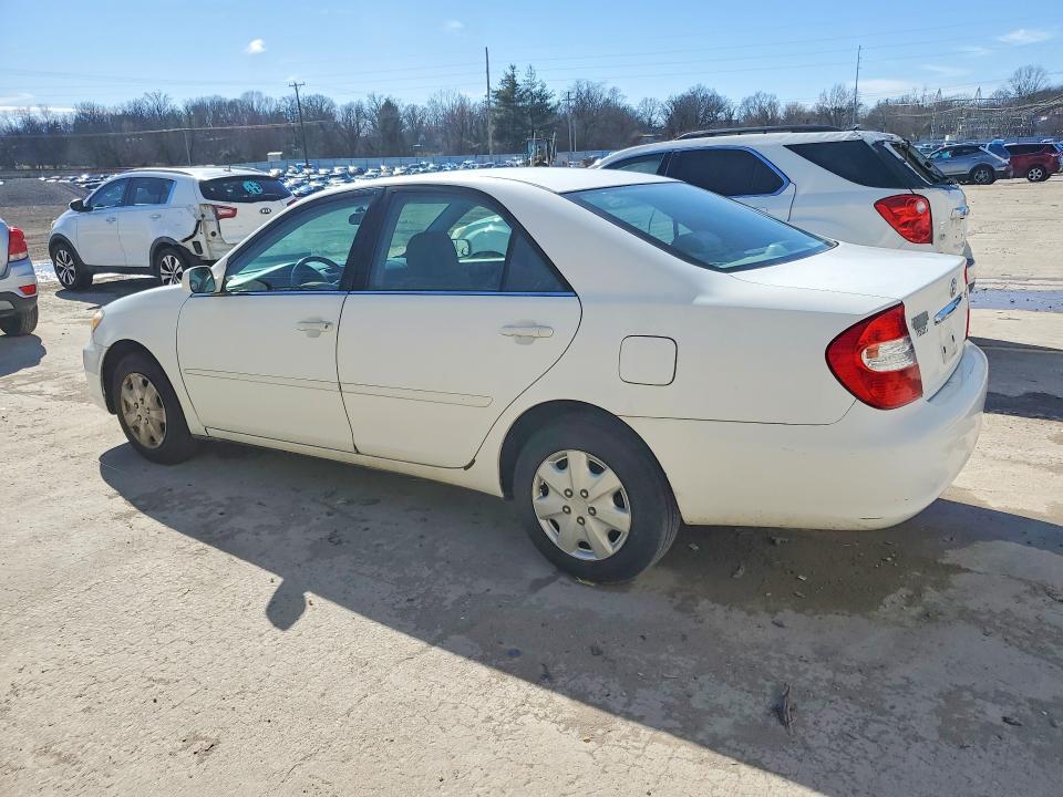 2002 Toyota Camry le