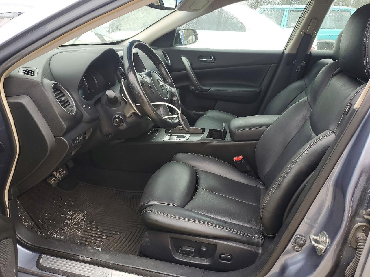 2012 Nissan Maxima s