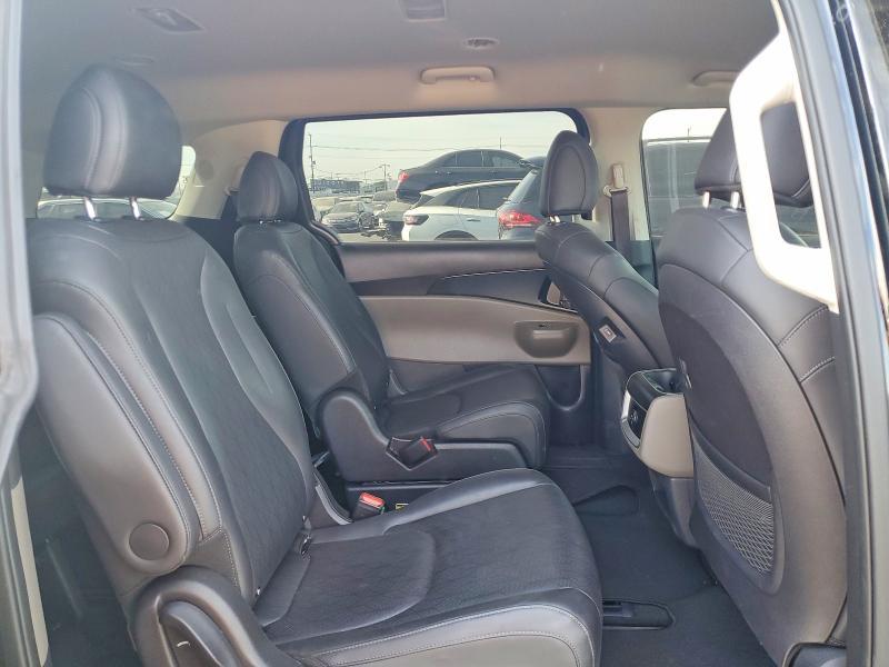 2026 KIA Carnival lxs