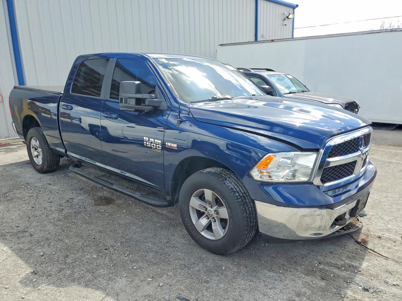 2020 Dodge RAM 1500 Classic SLT