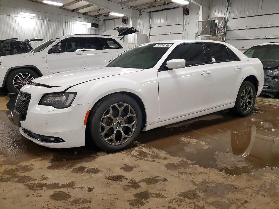 2017 Chrysler 300 s