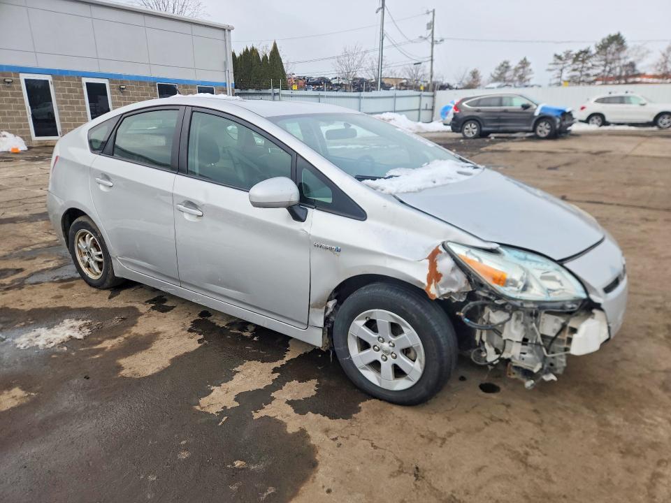 2010 Toyota Prius iii