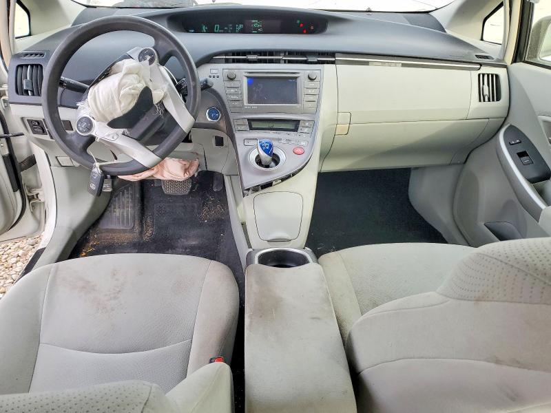 2014 Toyota Prius Three