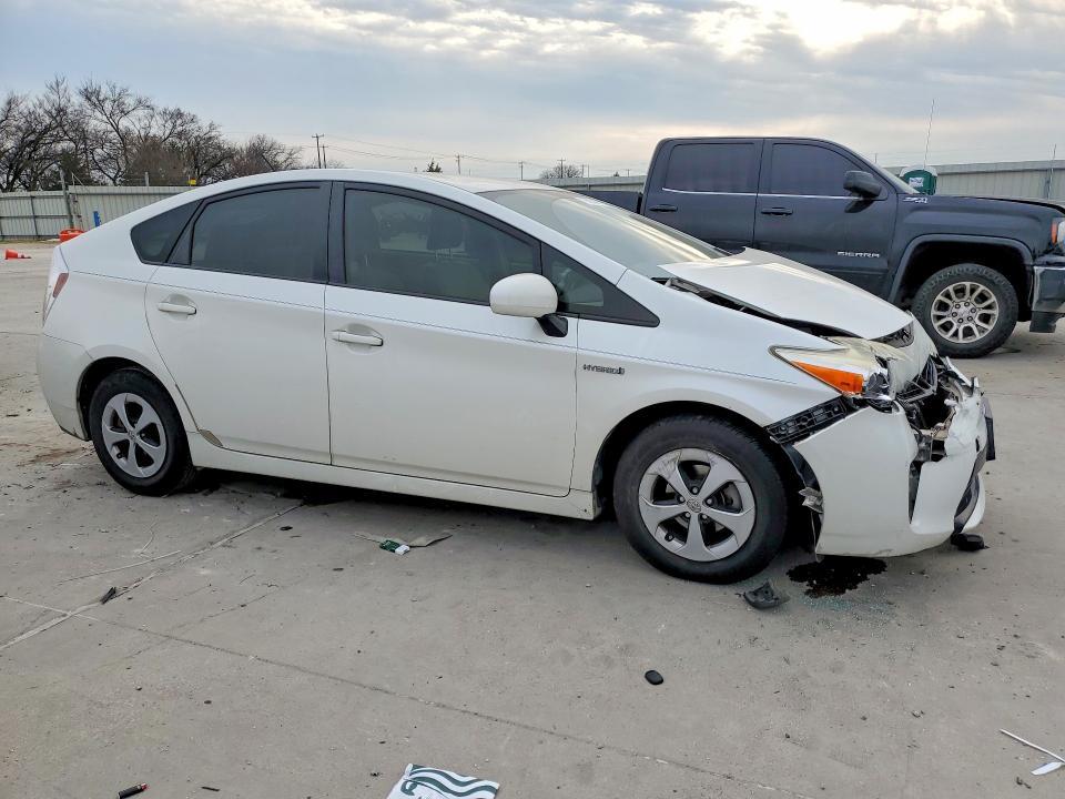 2013 Toyota Prius Three