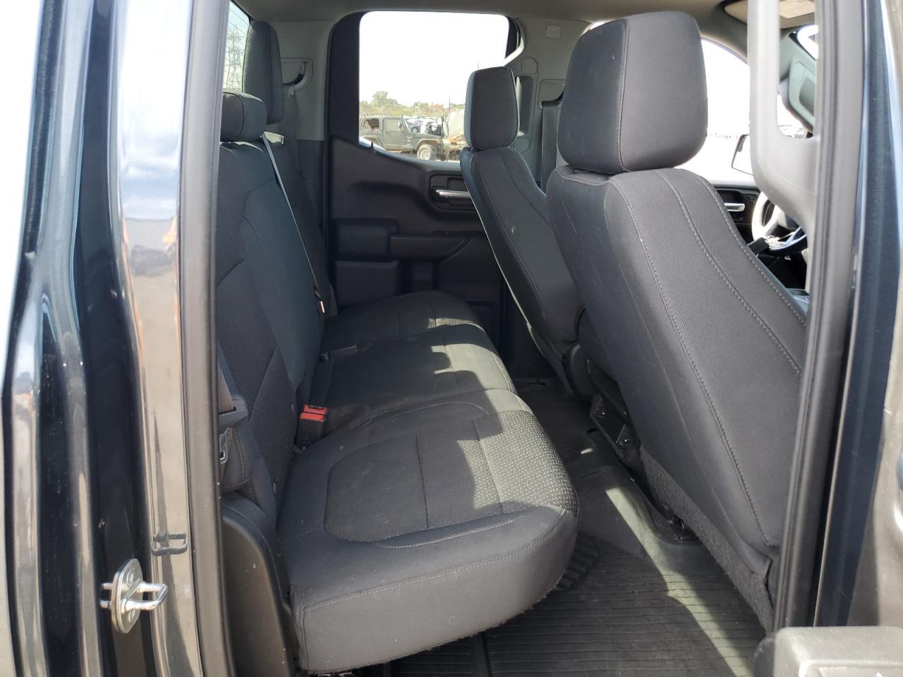 2020 Chevrolet Silverado K1500 Trail Boss Custom