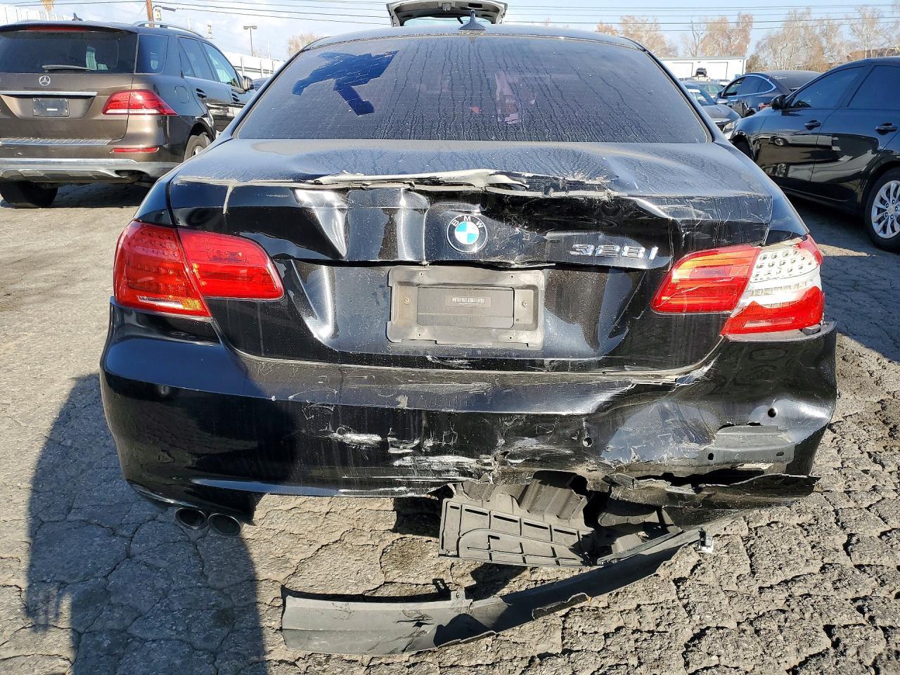 2012 BMW 328 i