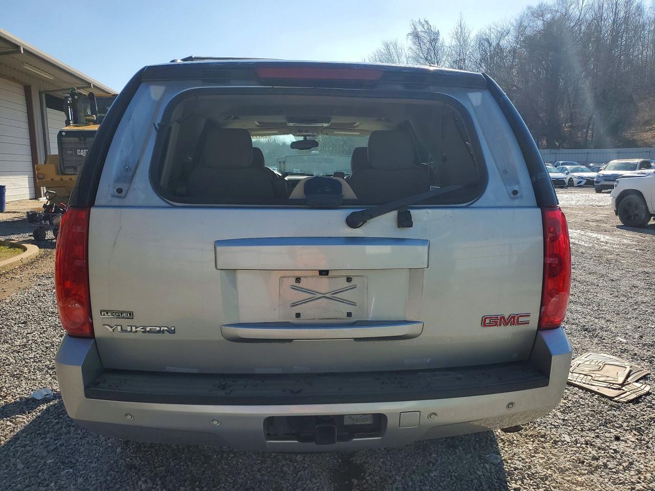2011 GMC Yukon slt