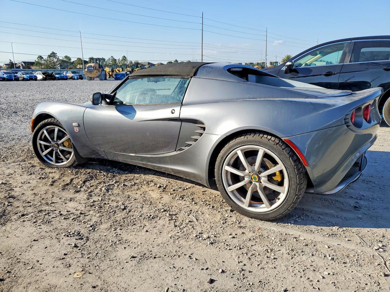 2005 Lotus Elise