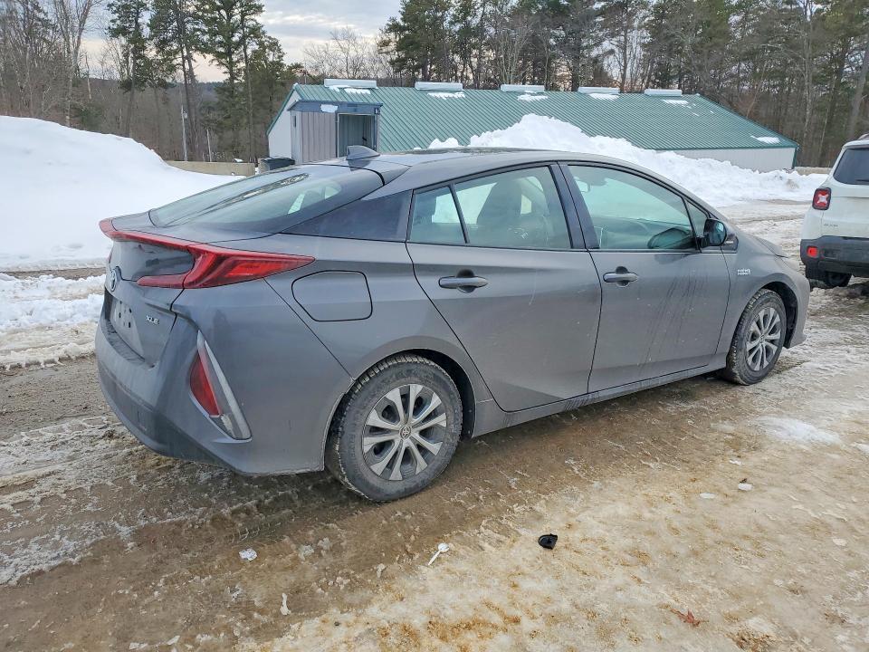 2020 Toyota Prius Prime le