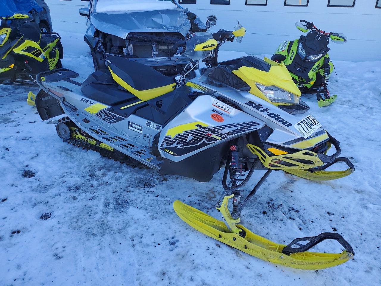 2018 Skidoo MXZ XRS 850 Etec