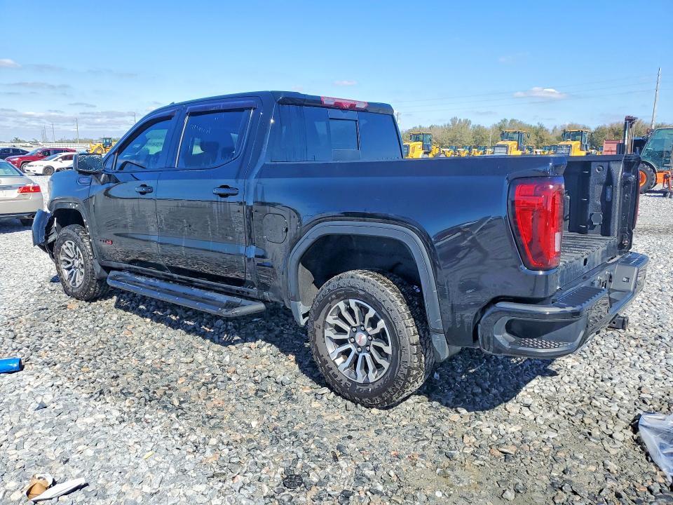 2023 GMC Sierra K1500 AT4