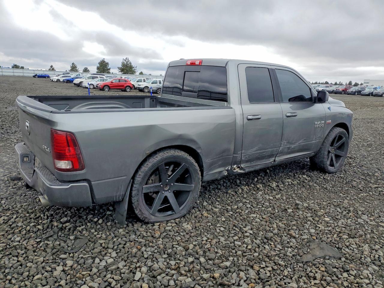 2013 Dodge RAM 1500 Sport