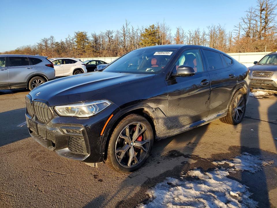 2022 BMW X6 M50i