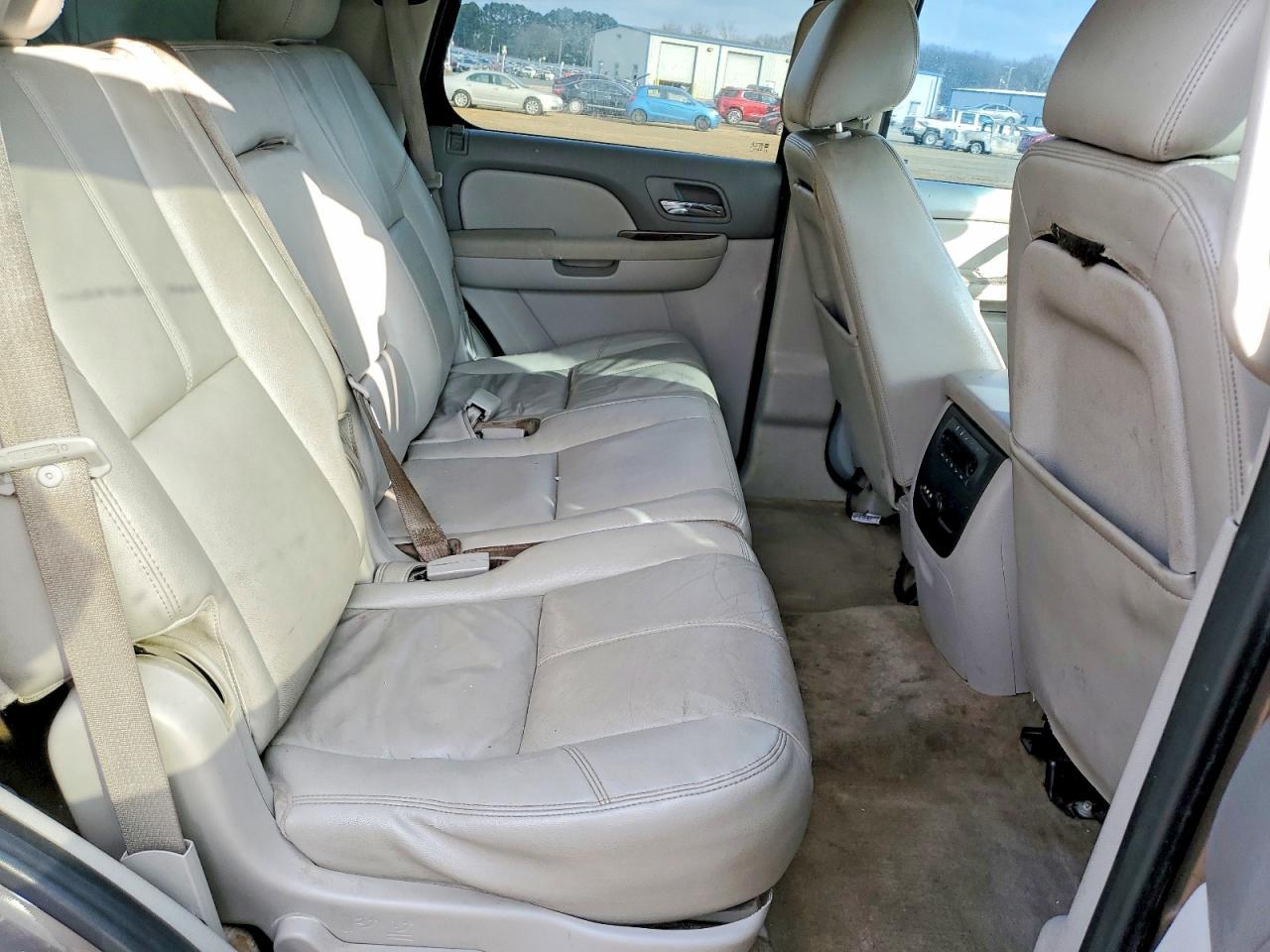2013 Chevrolet Tahoe C1500 lt