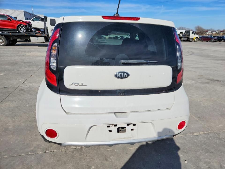 2018 KIA Soul +