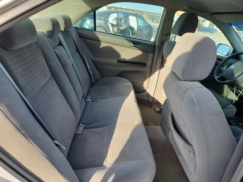 2006 Toyota Camry le