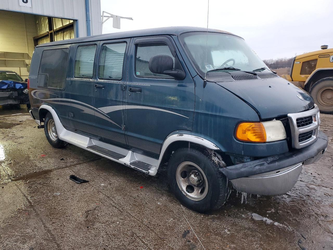 2000 Dodge Ram van B1500