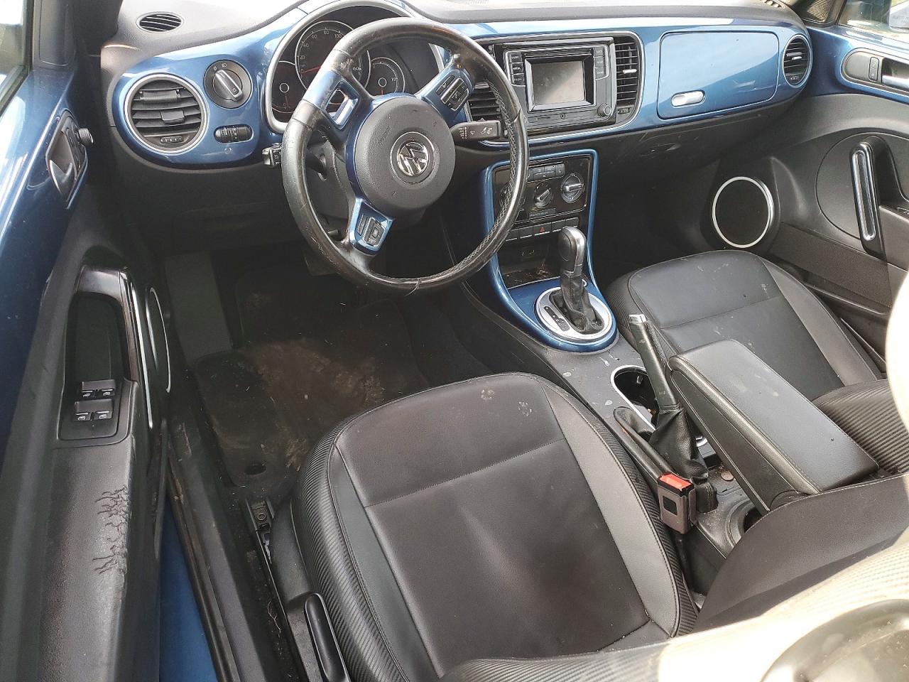 2018 Volkswagen Beetle s