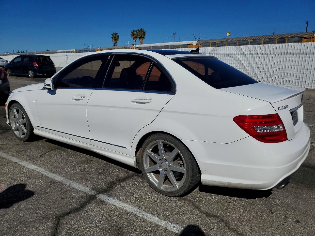 2013 Mercedes-Benz C 250