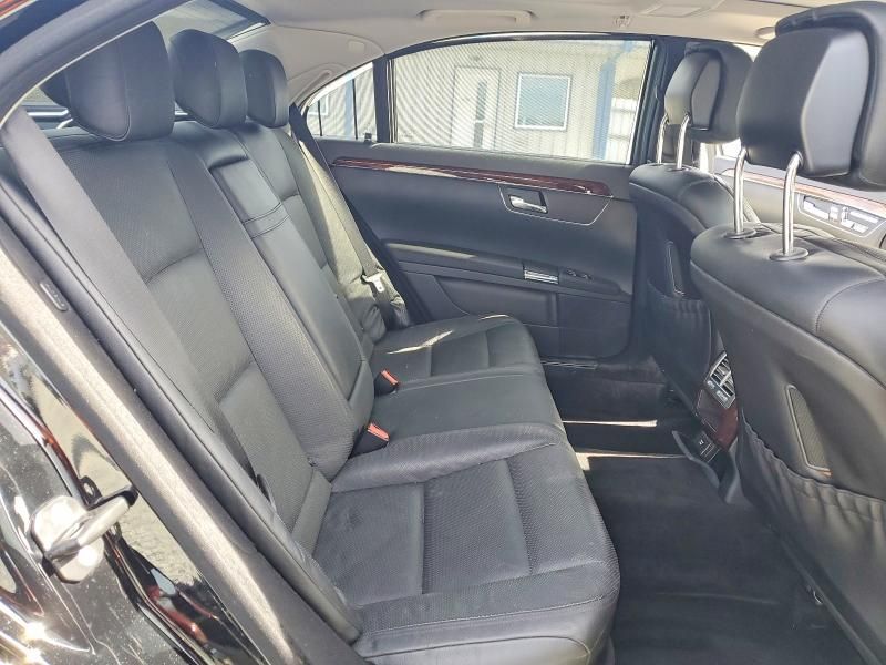 2013 Mercedes-Benz S 550