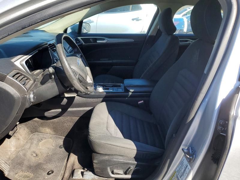 2018 Ford Fusion se Hybrid