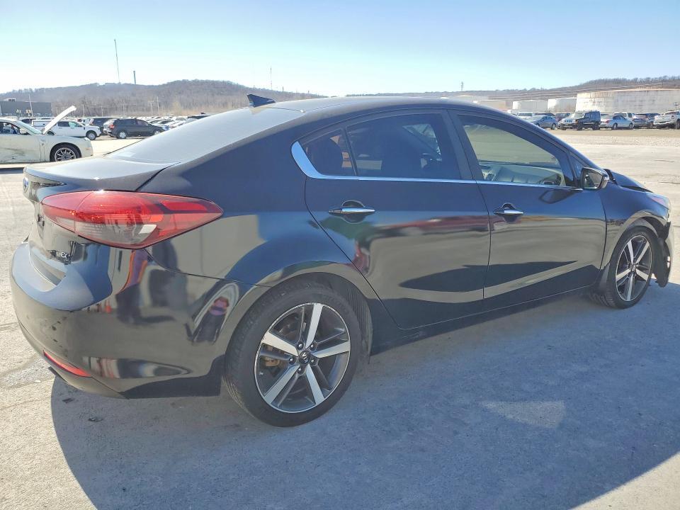 2017 KIA Forte ex