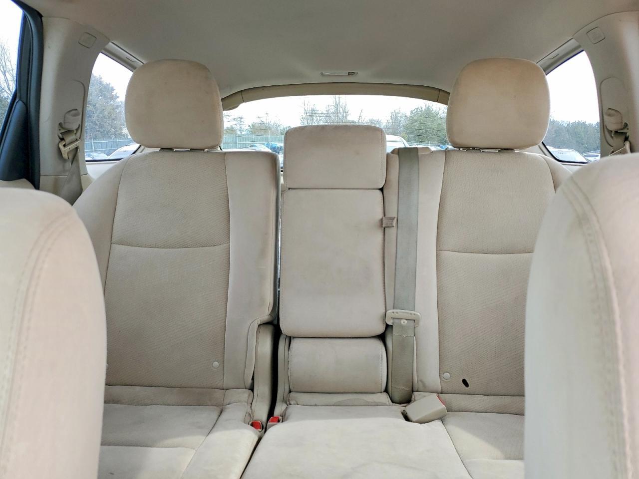 2014 Nissan Pathfinder s
