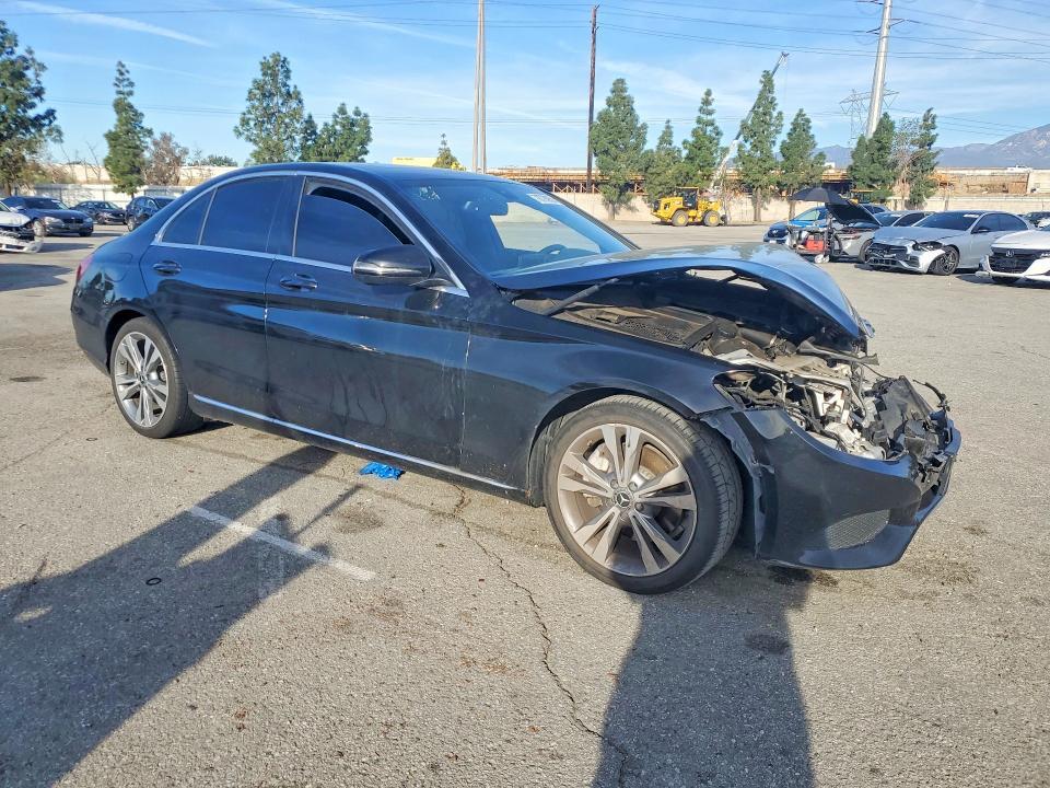 2018 Mercedes-Benz C300