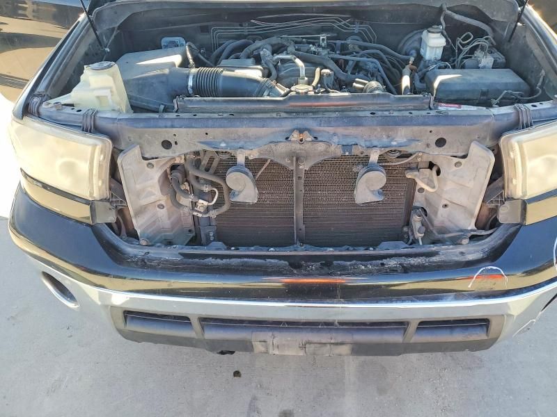 2013 Toyota Tundra Crewmax SR5