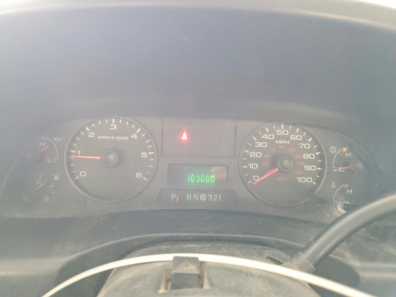 2006 Ford F250 Super Duty Flatbed Truck