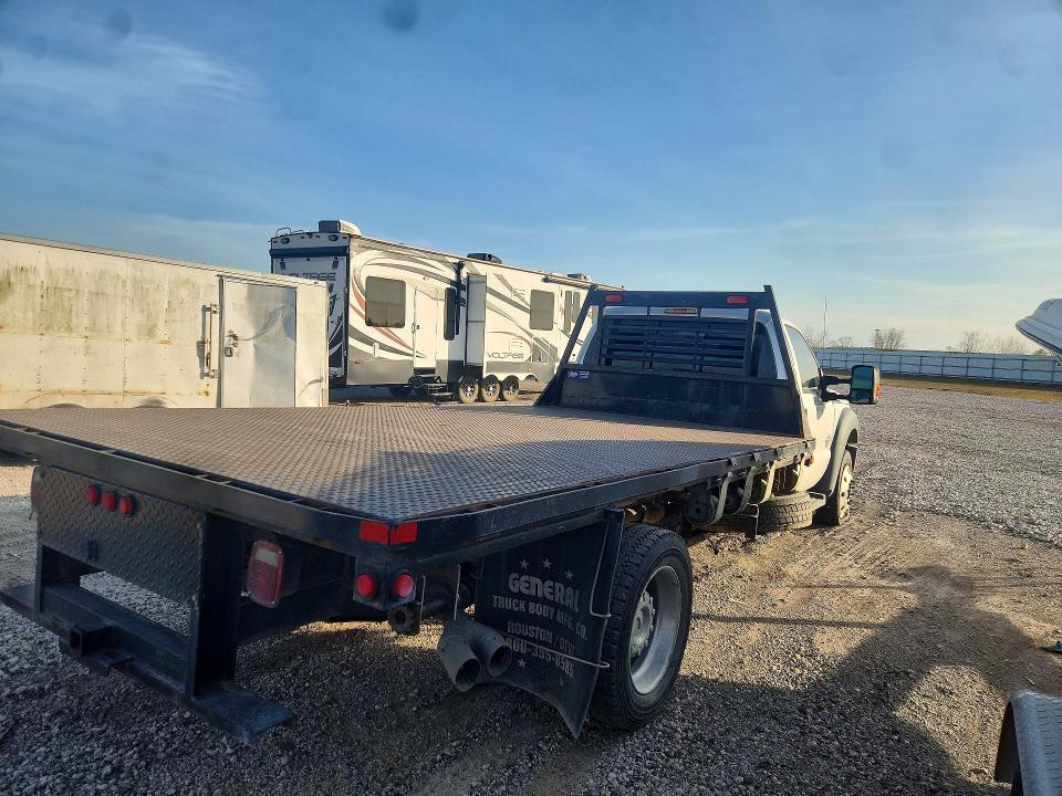 2014 Ford F450 Super Duty Flatbed Truck
