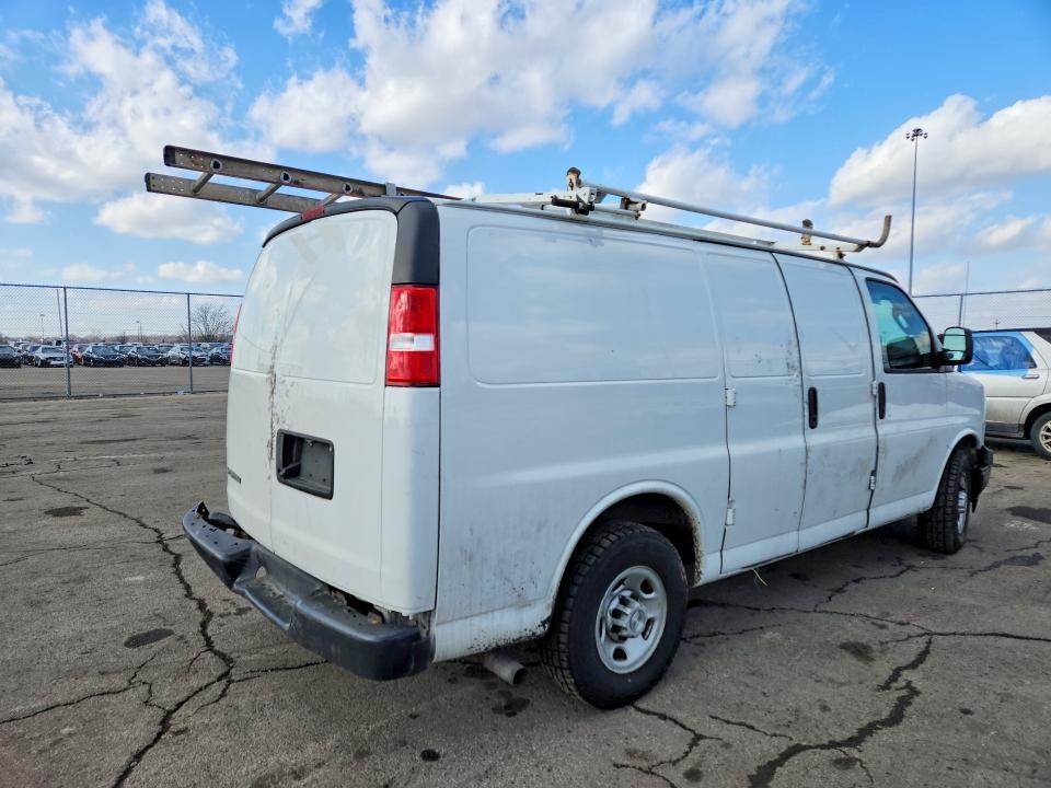 2019 Chev Express G2500