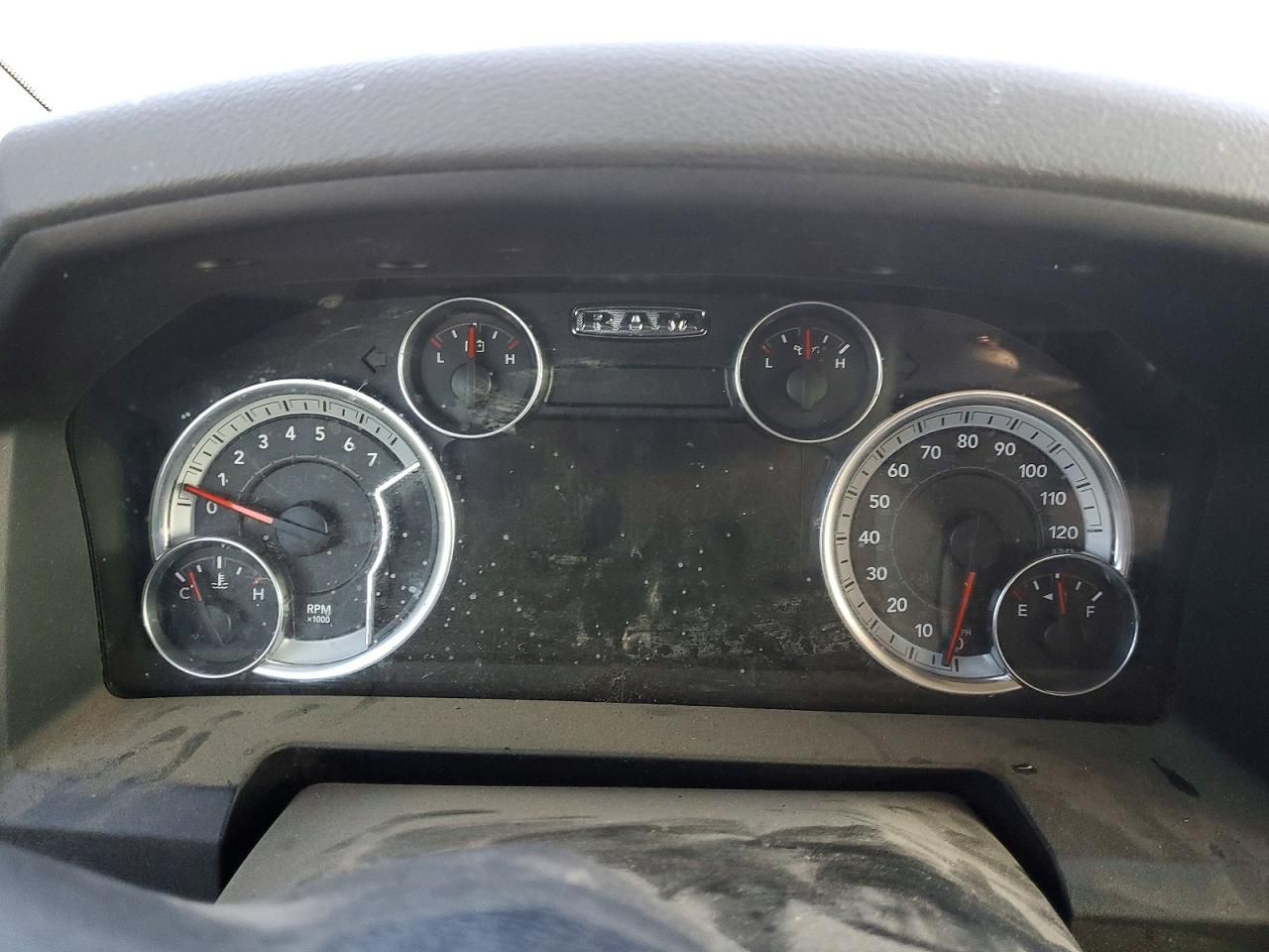 2014 Dodge Ram 1500 slt