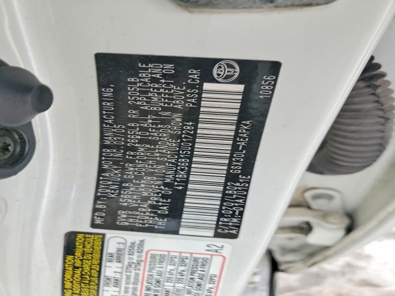 2005 Toyota Avalon xl