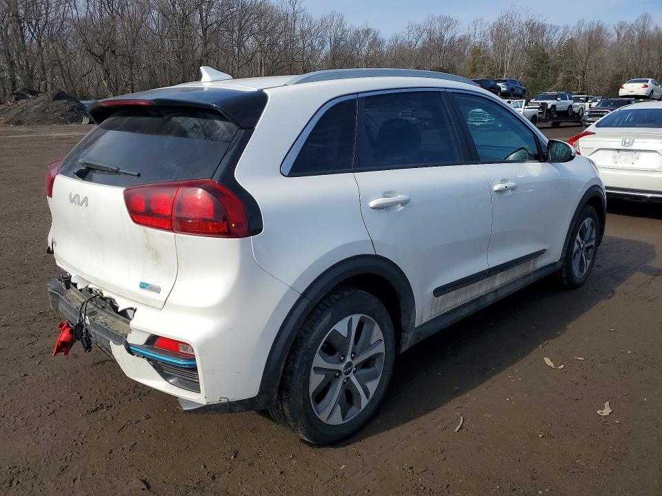 2022 KIA Niro s