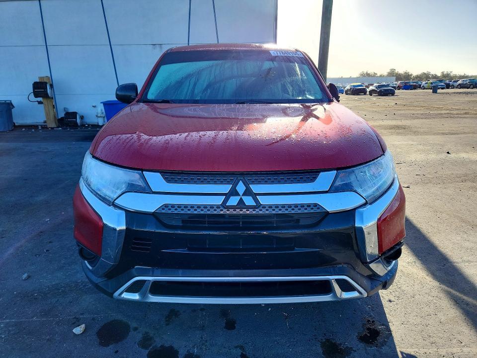 2019 Mitsubishi Outlander es