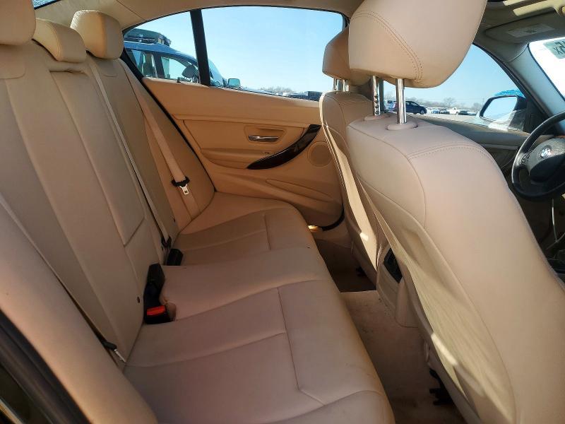 2015 BMW 320 i