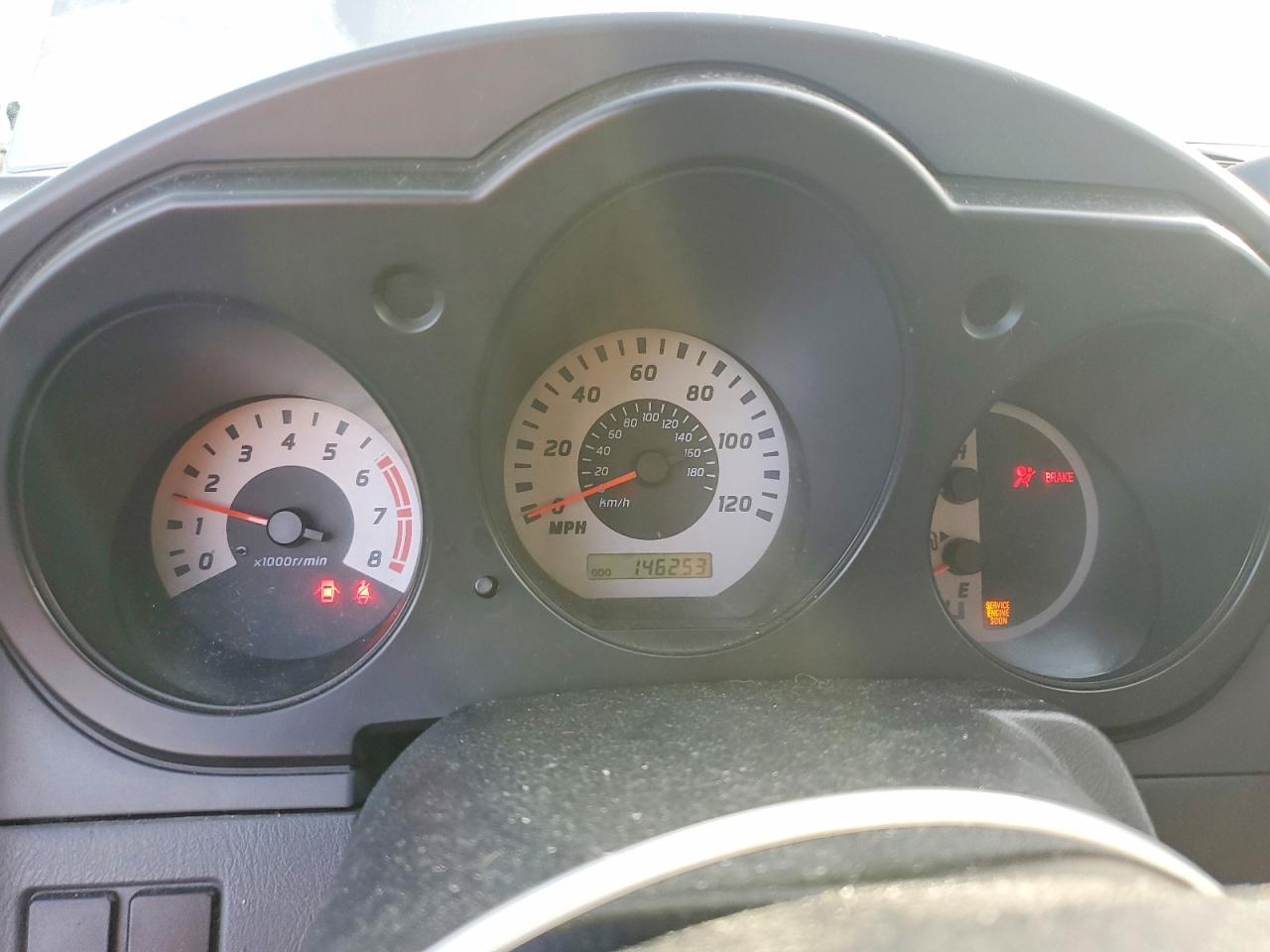 2004 Nissan Frontier Xe-v6
