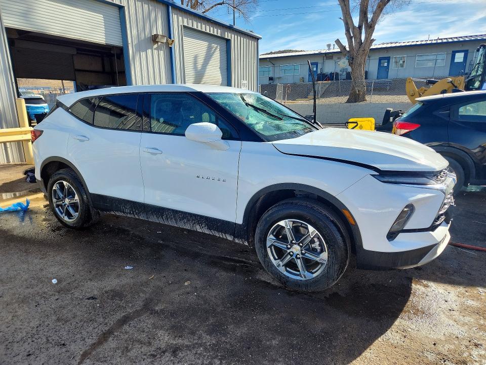 2025 Chevrolet Blazer 2LT