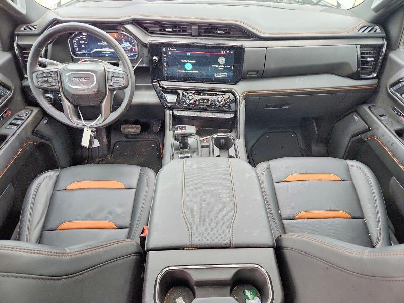 2025 GMC Sierra K1500 AT4