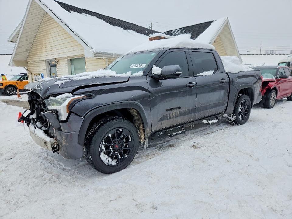 2025 Toyota Tundra SR5