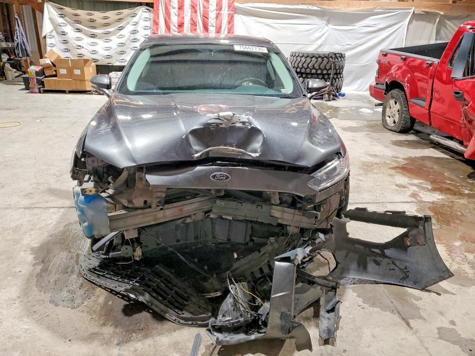 2015 Ford Fusion se