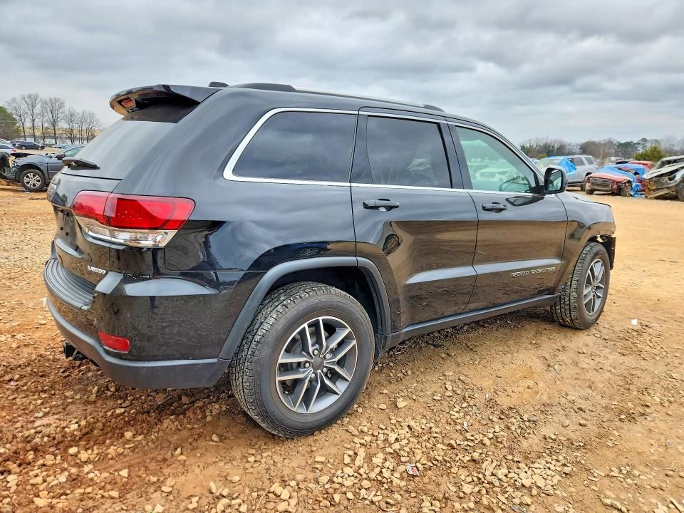 2020 Jeep Grand Cherokee Laredo