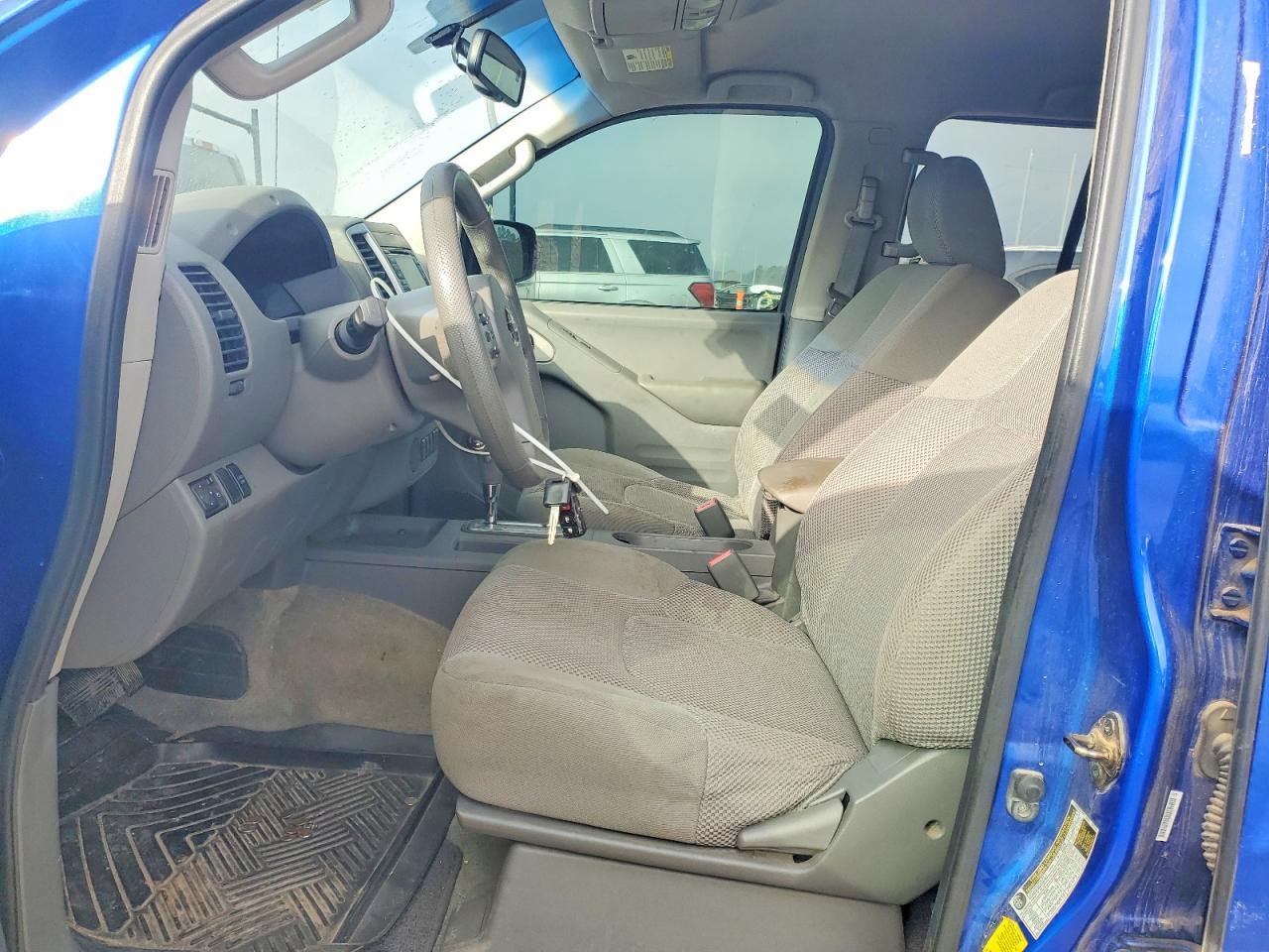 2015 Nissan Frontier S