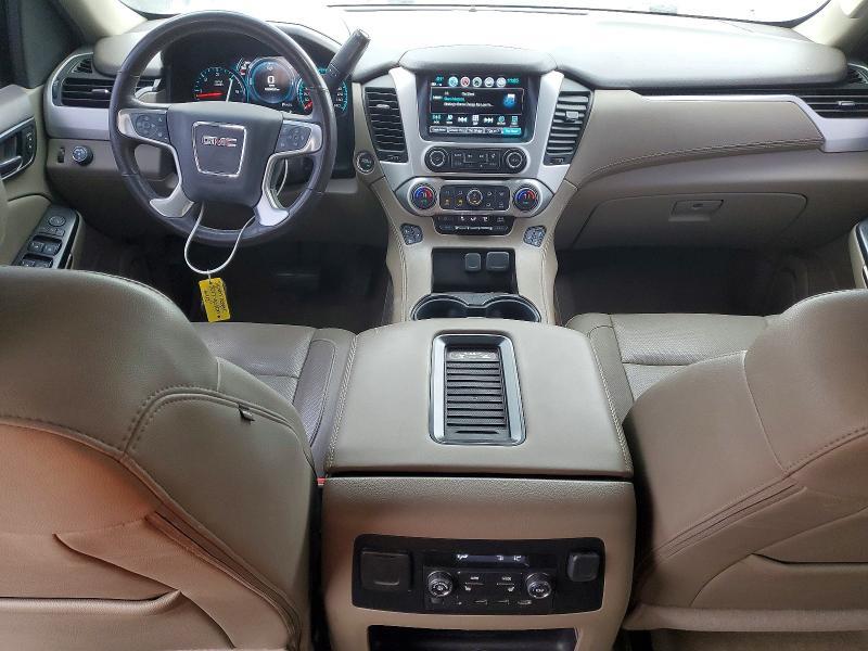 2017 GMC Yukon xl C1500 slt