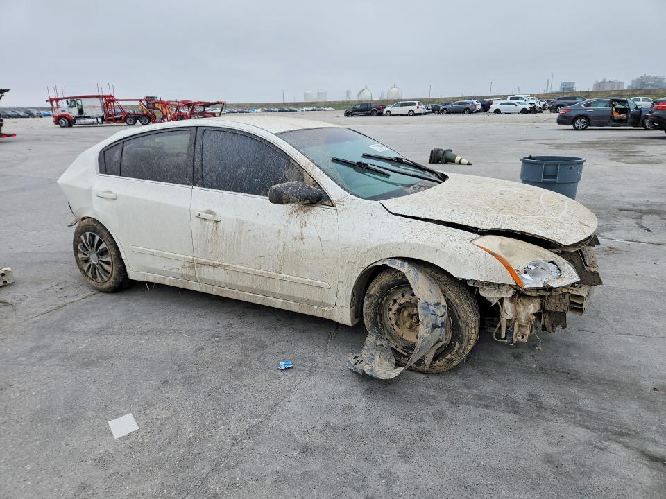 2011 Nissan Altima Base