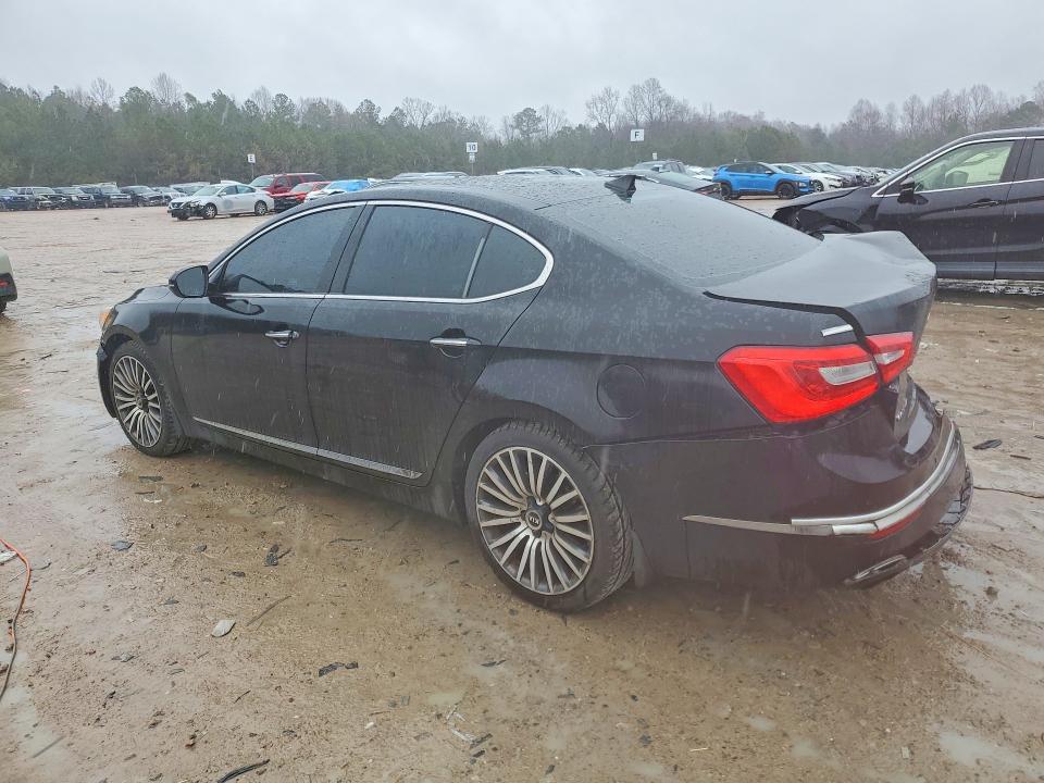 2015 KIA Cadenza Premium