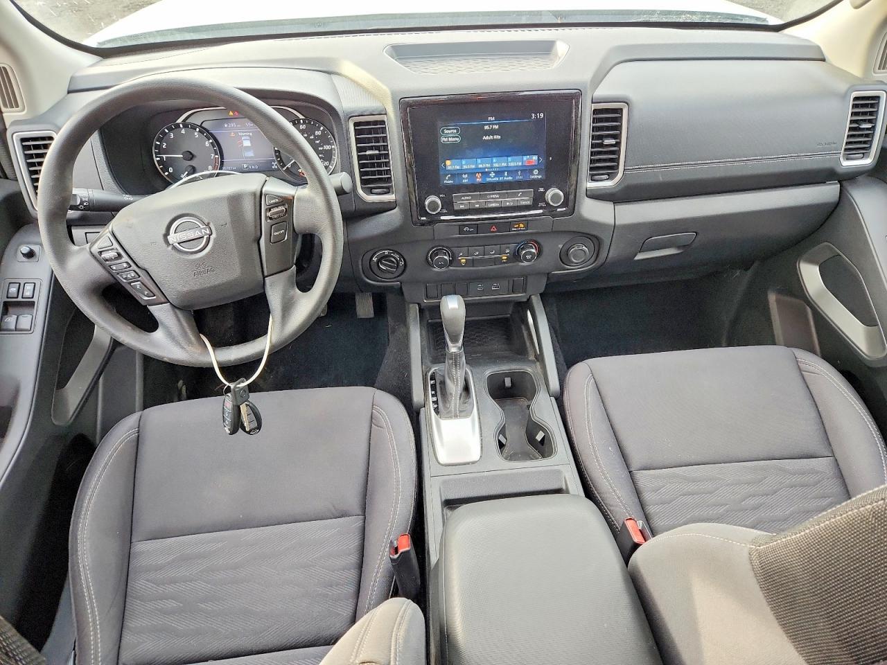 2024 Niss Frontier SV