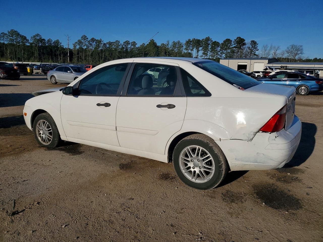 2005 Ford Focus ZX4