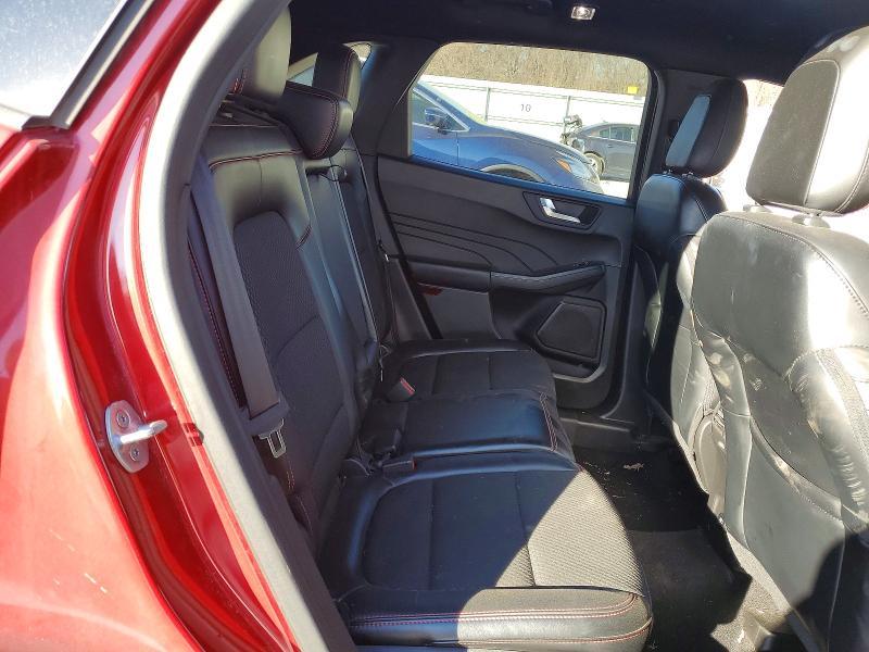 2023 Ford Escape st Line